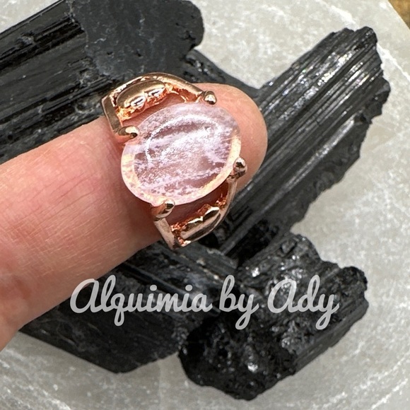 Alquimia Pink Stone Ring - Picture 2 of 3